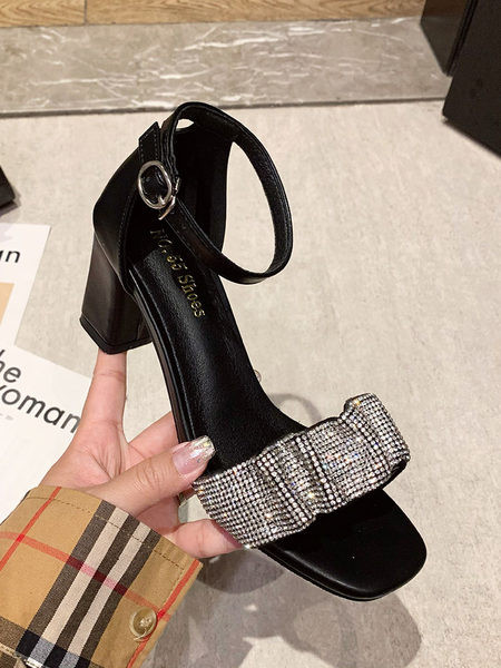 Moodsad naiste sandaalid kividega – ökonahk või ökoseemisnahk