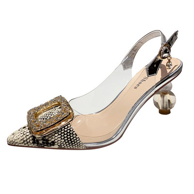 Moodsad ökonahast ja silikoonist valmistatud sandaalid