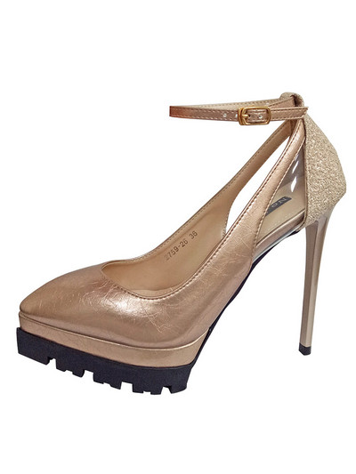 Naiste lakknahast kingad pandlaga ja 12,5 cm kontsaga