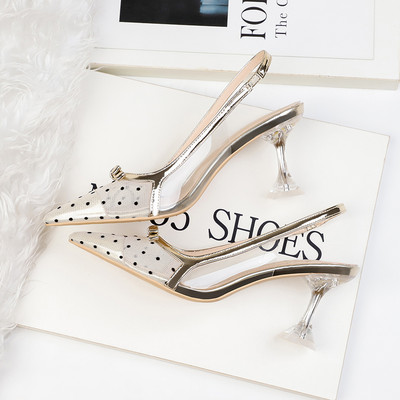 Naiste terava varbaga sandaalid