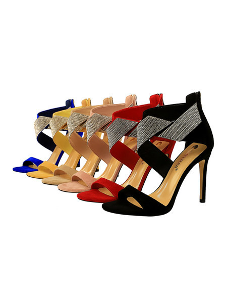 Uus mudel kividega ja lukuga sandaalid