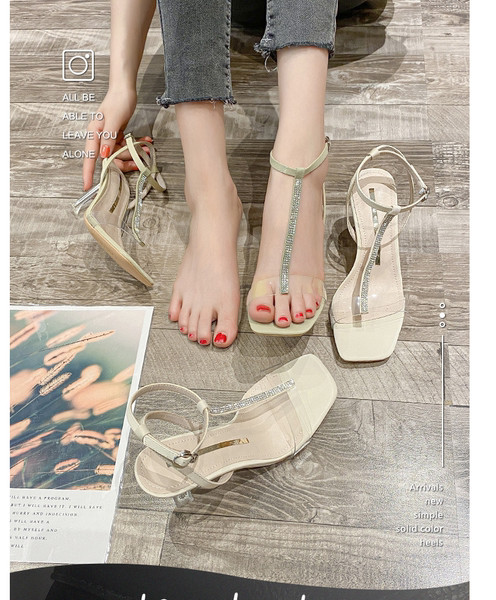 Moer sandaalid naistele silikoonist rihmade ja kõrgete kontsadega