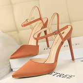 Naiste kõrge kontsaga sandaalid 10,5 cm