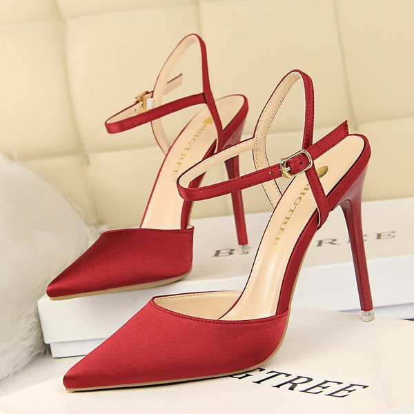 Naiste kõrge kontsaga sandaalid 10,5 cm