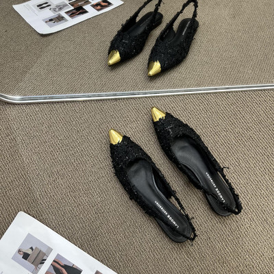 Naiste terava otsaga tekstiilist sandaalid