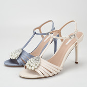 Naiste pärlitega sandaalid 10 cm kontsaga