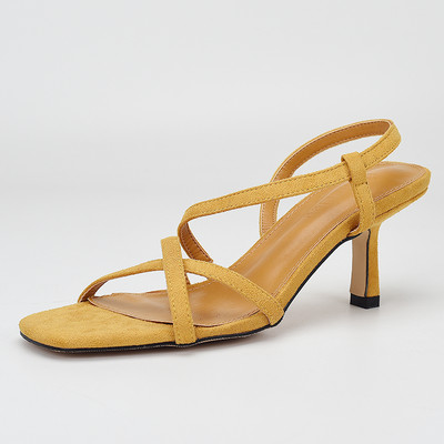 Naiste vabaaja sandaalid ristrihmadega ökoseemisnahast