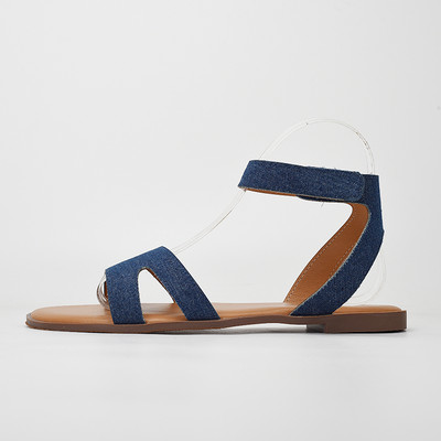 Lameda talla ja takjapaelaga vabaaja sandaalid