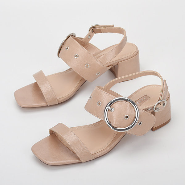 Uus mudel ümara pandlaga ja 5,5 cm paksuse kontsaga sandaalid