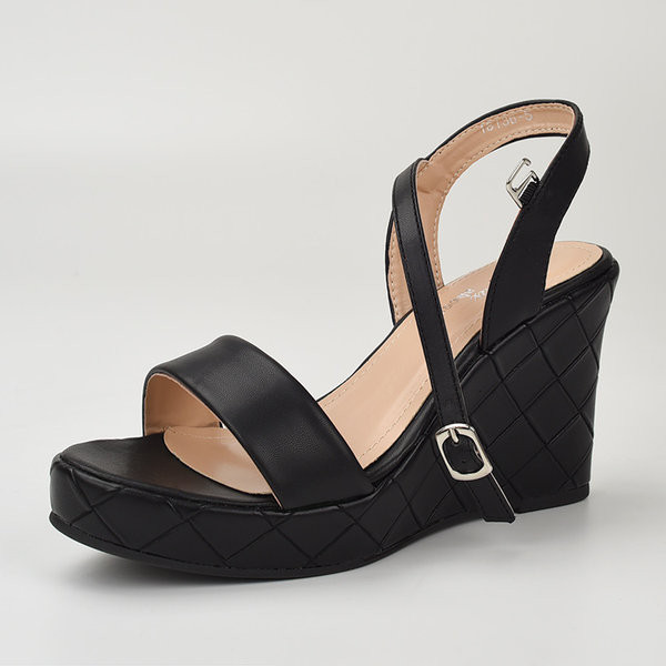 Naiste kaasaegsed sandaalid platvormiga 9,5 cm