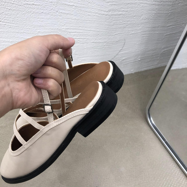 Naiste ökonahast sandaalid - puhas mudel