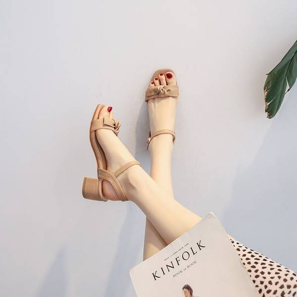 Uus mudel paksu kontsaga ökonahast naiste sandaalid