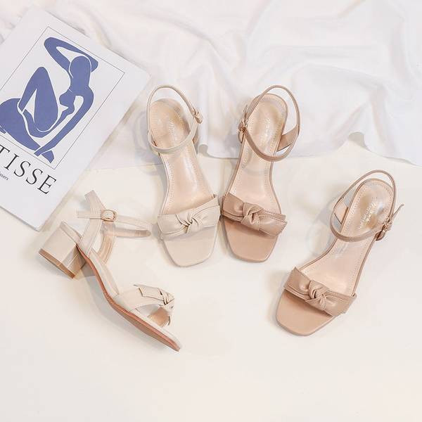 Uus mudel paksu kontsaga ökonahast naiste sandaalid