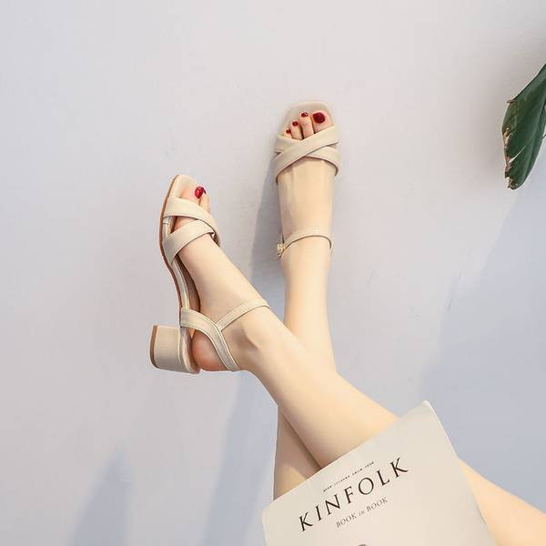 Női műbőr szandál 5 cm vastag sarokkal