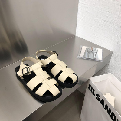 Eco-nahast vabaaja sandaalid - kolmes värvitoonis