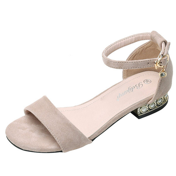 Suvised naiste sandaalid kividega ja 2,5 cm kontsaga