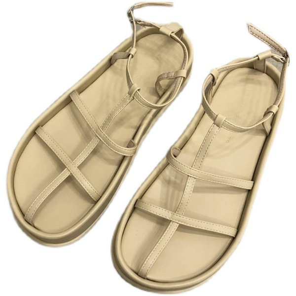 Rihmade ja lameda tallaga vabaaja naiste sandaalid