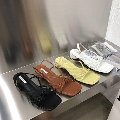 Naiste kunstnahast rihmadega sandaalid