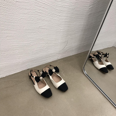 Eko-nahast vabaaja sandaalid paelaga