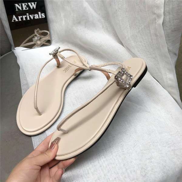 Läbi varvaste kividega vabaaja sandaalid