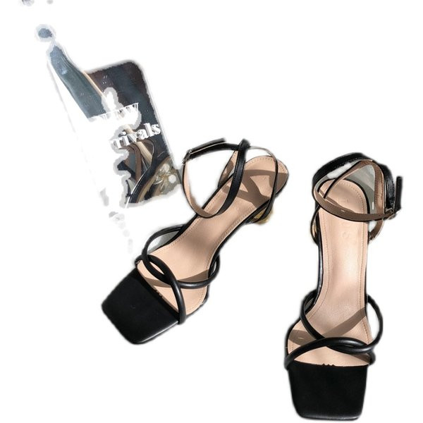 Naiste sandaalid 5 cm kontsaga ja nahkrihmadega