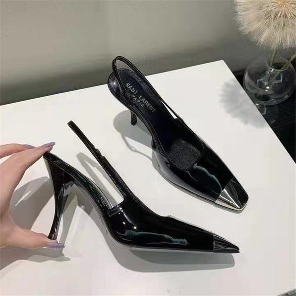 Új szandálmodell 6 cm-es sarokkal