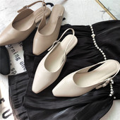 Naiste vabaaja sandaalid suletud varvaste ja lameda tallaga