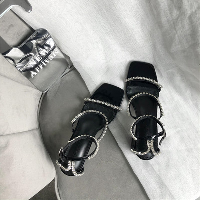 Naiste kividega ja 5 cm paksuse kontsaga sandaalid