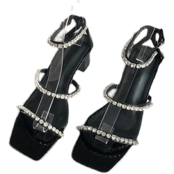 Naiste kividega ja 5 cm paksuse kontsaga sandaalid