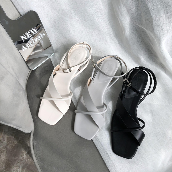 Naiste nahast sandaalid 5 cm paksuse kontsaga