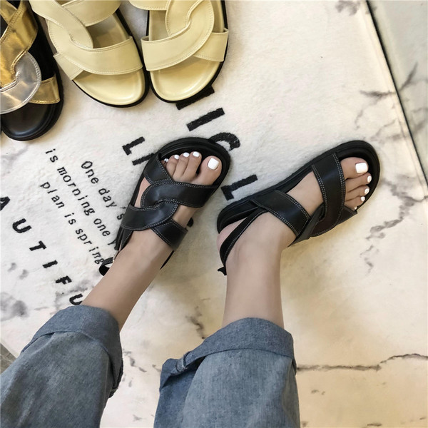 Naiste vabaaja sandaalid ökonahast