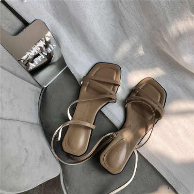 Alkalmi szandál vékony pánttal - eko bőrből