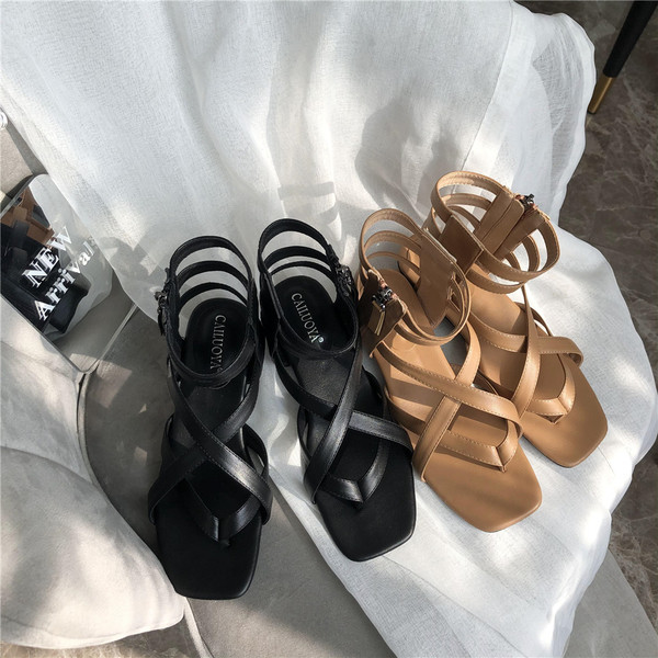 Uus mudel ristrihmadega naiste nahast sandaalid