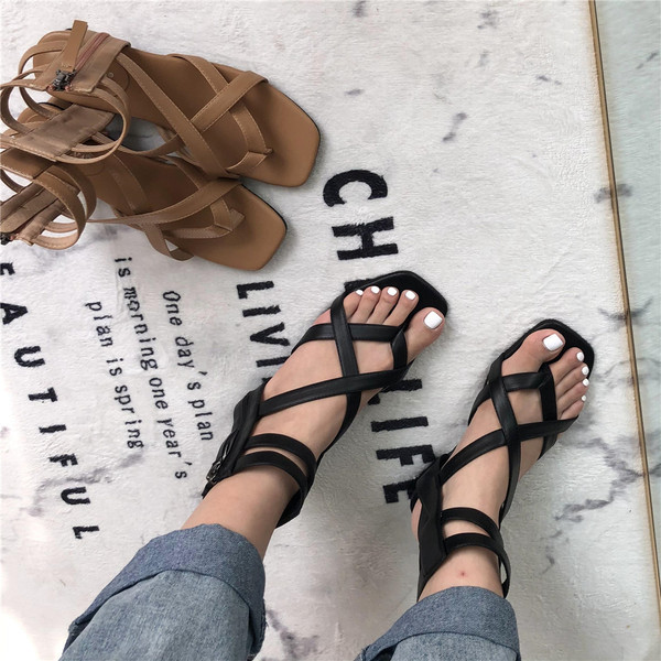 Uus mudel ristrihmadega naiste nahast sandaalid