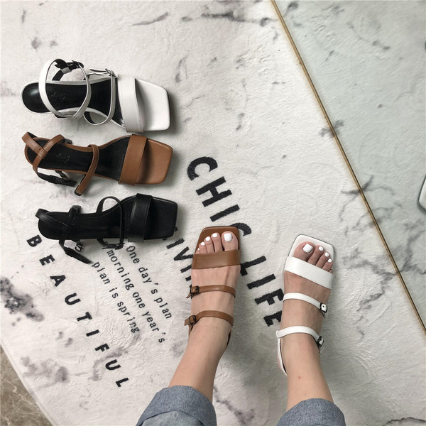 Uus mudel rihmadega ja kontsaga sandaalid 5 cm