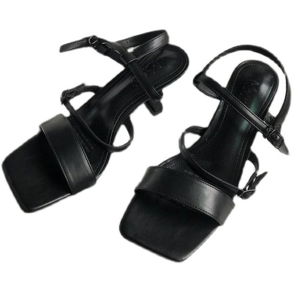 Uus mudel rihmadega ja kontsaga sandaalid 5 cm
