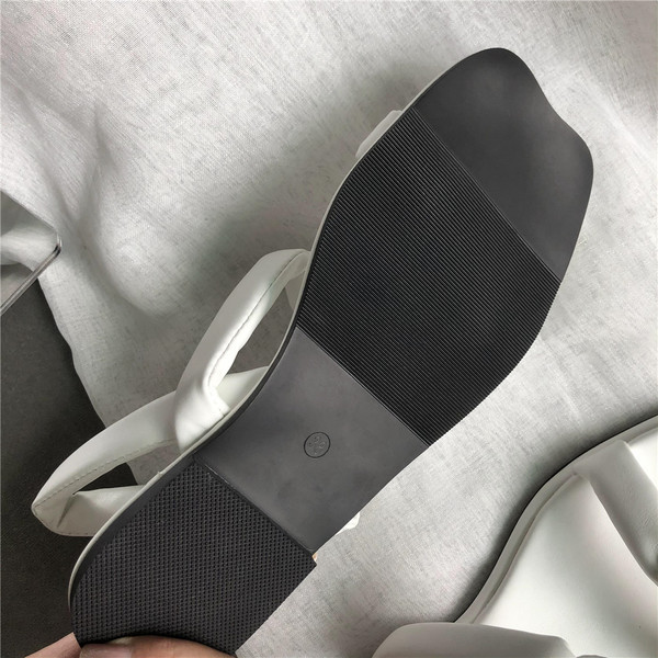 naiste vabaaja õhukeste rihmadega suvised sandaalid