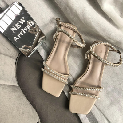 Γυναικεία πέδιλα casual με πέρλες και τακούνι 3,5 cm