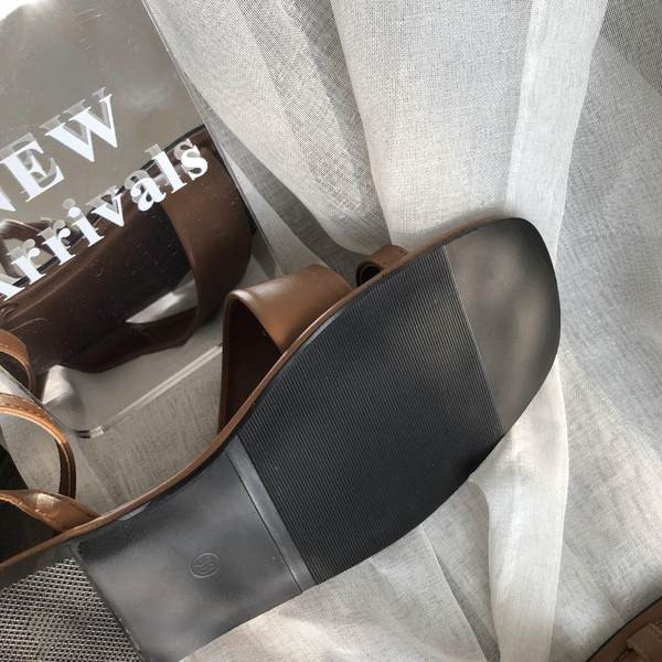 Női szandál lapos talpon