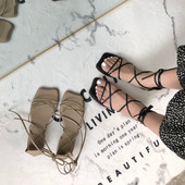 Nahast rihmadega naiste sandaalid - Rooma stiilis