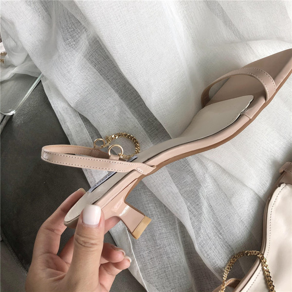 Uus mudel ökonahast naiste sandaalid koos ketiga