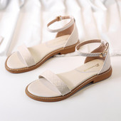 Naiste vabaaja sandaalid nahast rihmadega