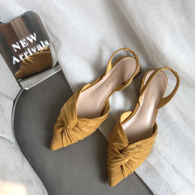 Naiste sandaalide terava otsaga mudel