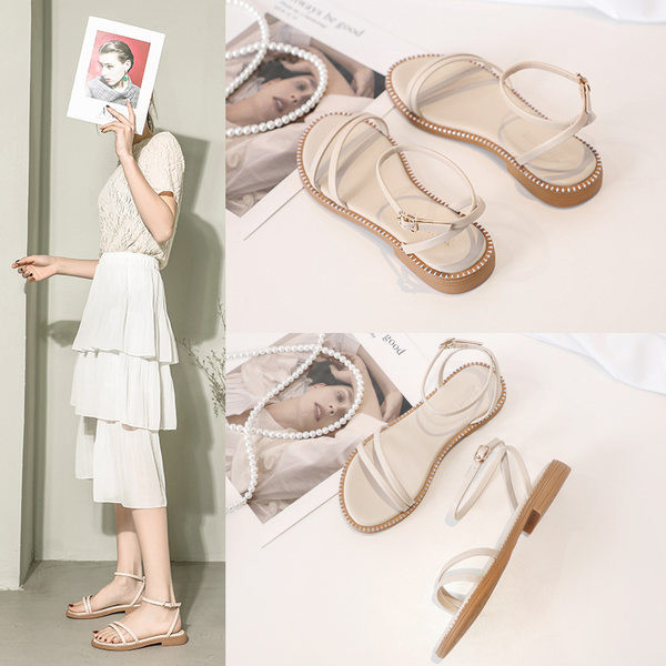 Lameda tallaga nahast sandaalide uus mudel