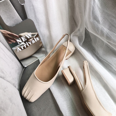 Uus mudel kunstnahast sandaalid