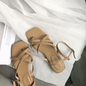 Uus ristrihmadega sandaalide mudel