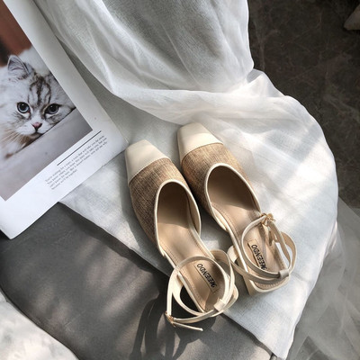 Öko-nahast ja tekstiilist valmistatud naiste sandaalid