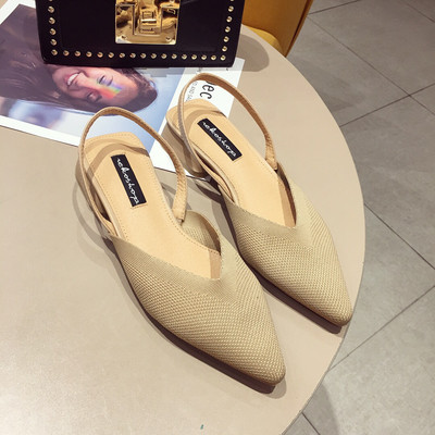 Lihtne terava mustriga sandaalid