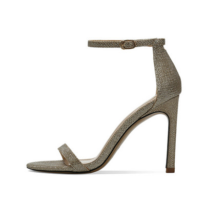 Γυναικεία σανδάλια με λουράκι και λεπτό τακούνι 6 cm