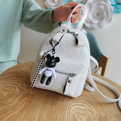 Naiste igapäevane kunstnahast seljakott võtmehoidjaga